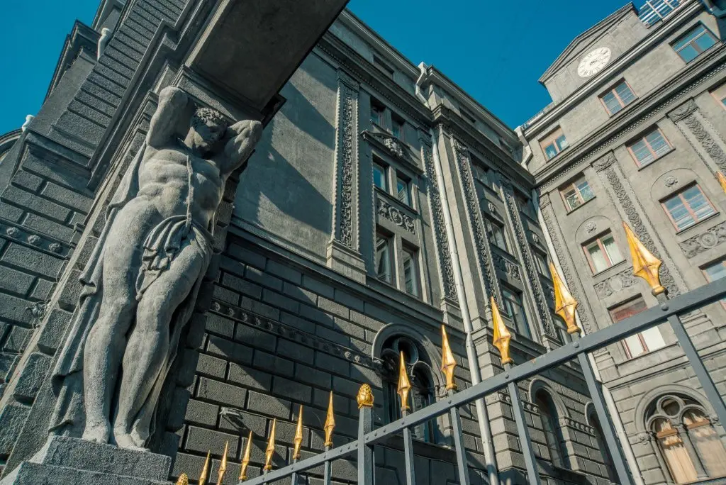 Санкт-Петербург: Apartments On The Kryukov Canal Embankment