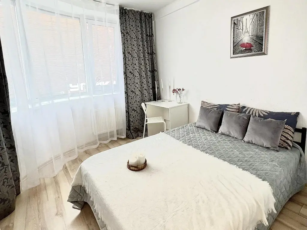 Екатеринбург: Pashk Inn Apartments (Пашк Инн Апартментс) на улице Степана Разина