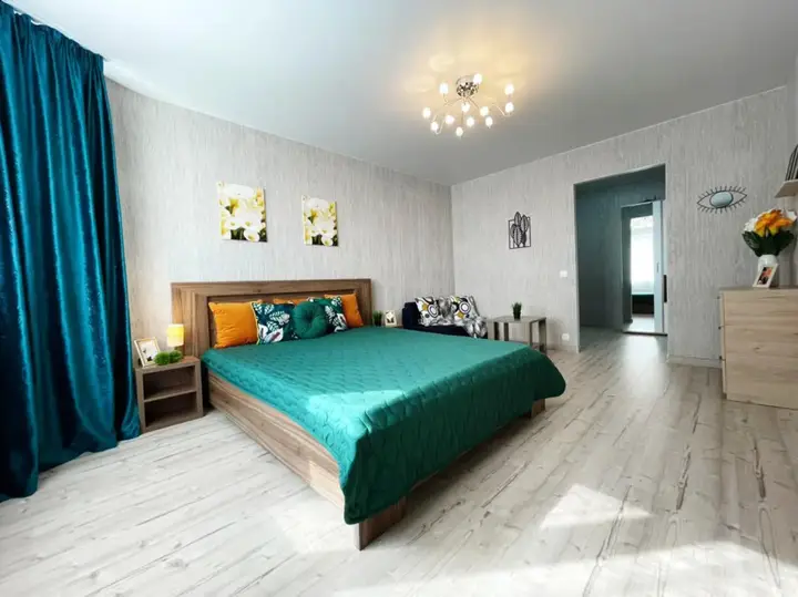 Тюмень: Апартаменты Kristall Home