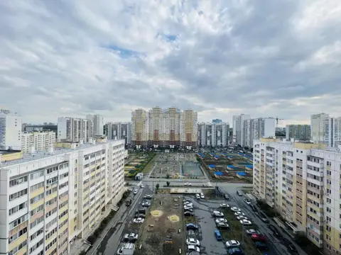 Апартаменты в ЖК Академ Риверсайд на улице Братьев Кашириных 115 — фото 1
