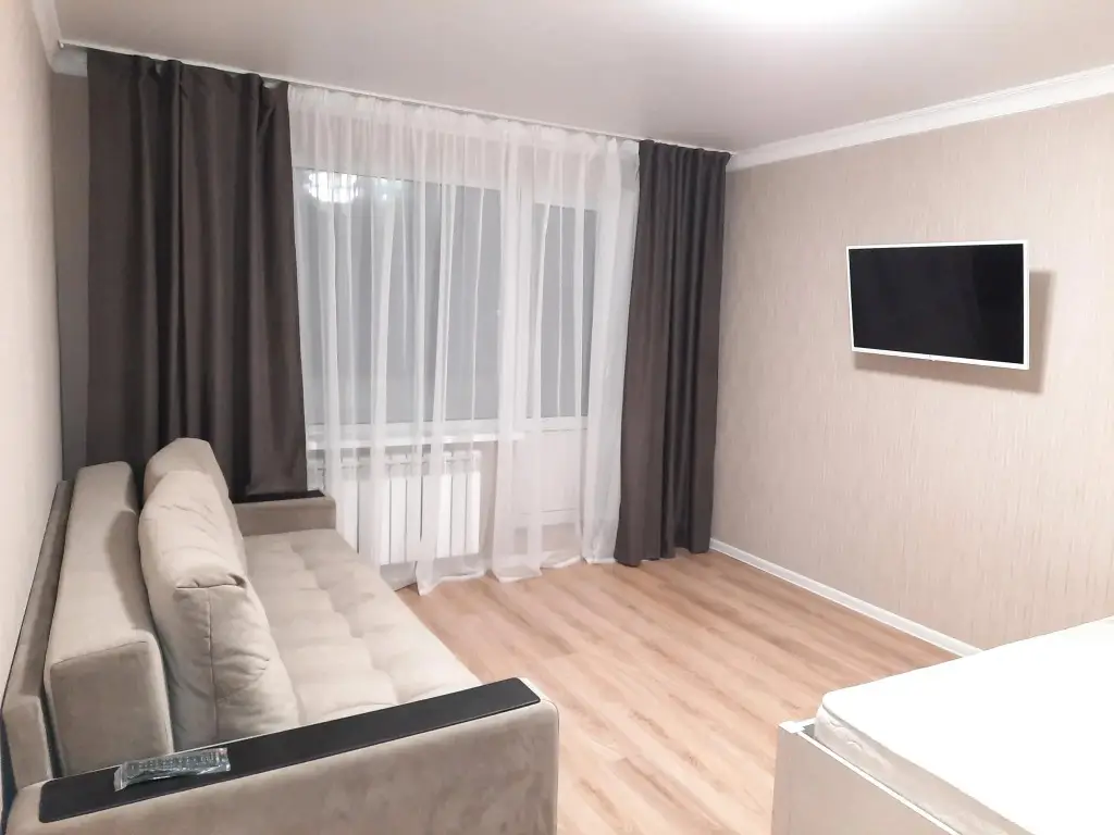 Казань: Apartments On Vosstaniya Street 57
