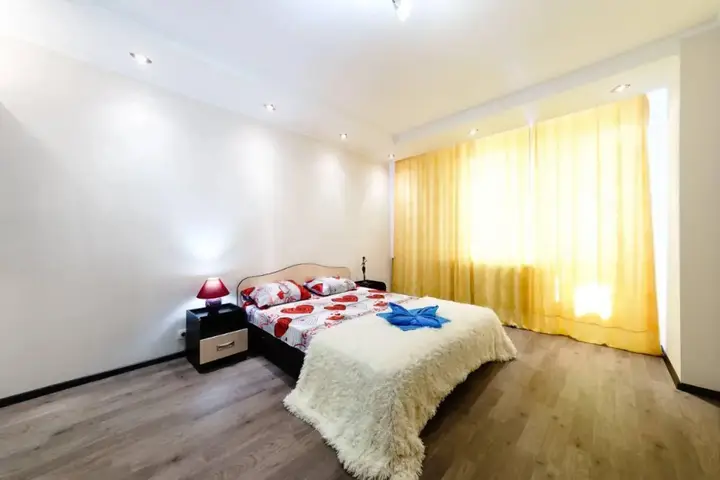 Саратов: Favourite Home (Фэйворит Хоум) на улице Чернышевского 137А