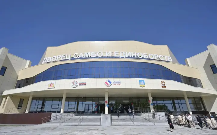 Верхняя Пышма: "Хорошего дня у Марии" на улице Александра Козицына 12