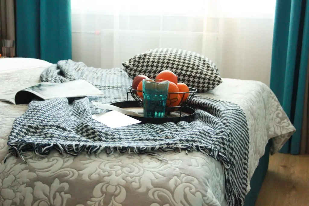Санкт-Петербург: Апартаменты LERUKA HOME Bright