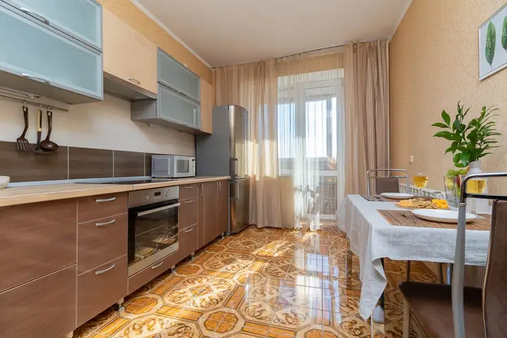 Омск: Квартира Happy House Степанца 2