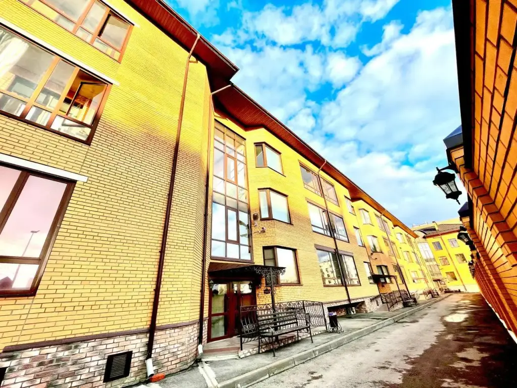 Логиновы.Apart на улице Окулова 37 — фото 1