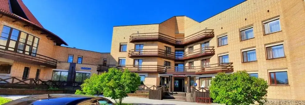 Umosta: Oloniya Hotel