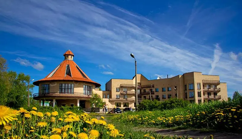 Umosta: Oloniya Hotel