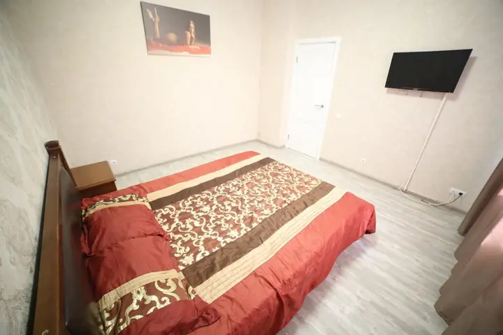 Уфа: Колосс на улице Караидельская 60