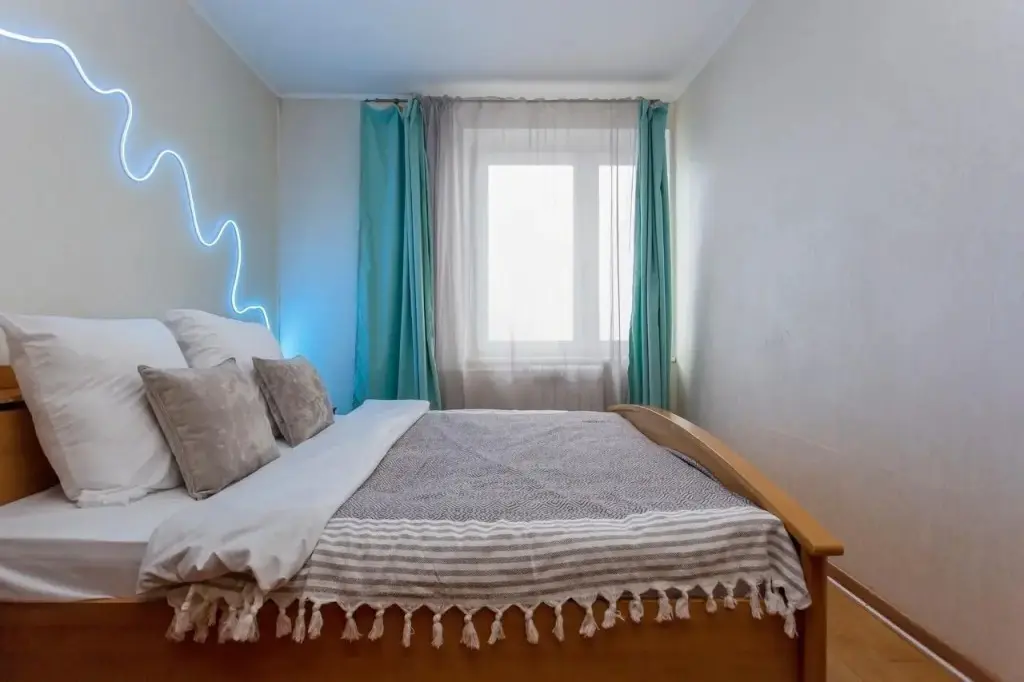 Москва: Moment House (Момент Хаус) на улице 50 лет Октября
