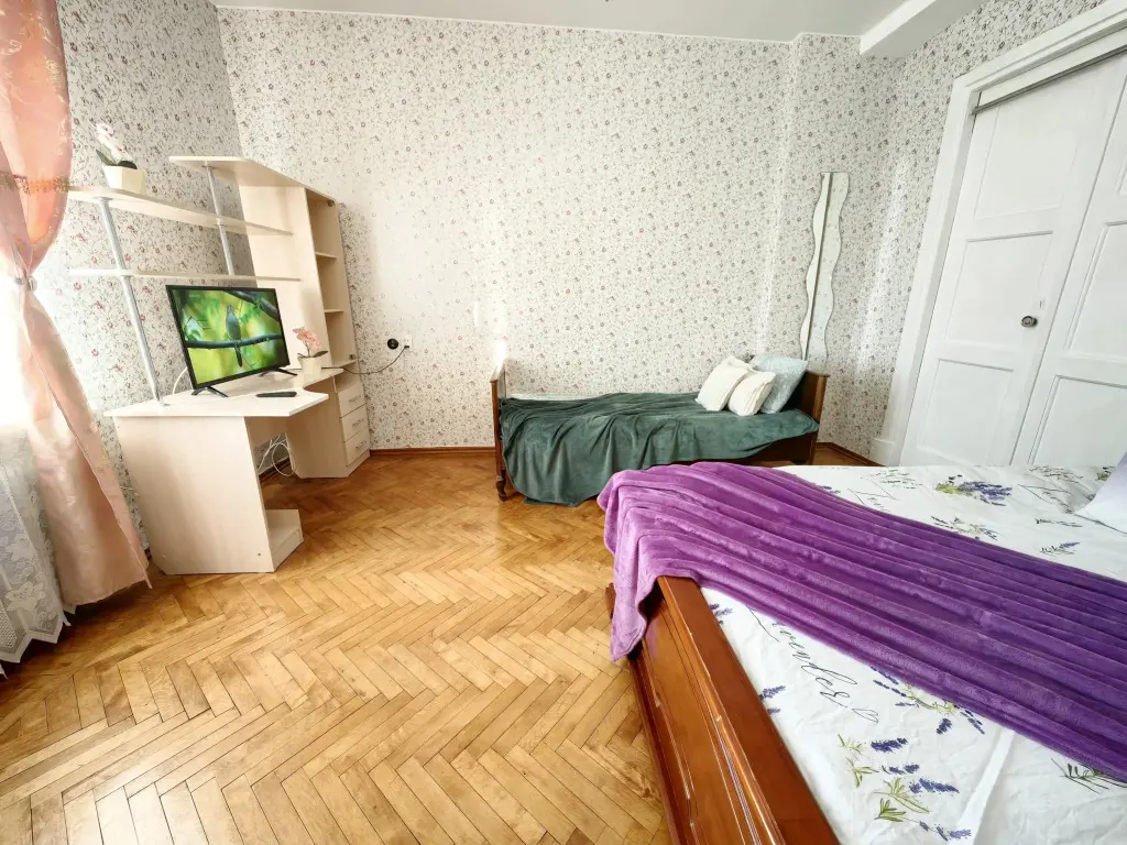 Северодвинск: Апартаменты Like Home возле завода Севмаш