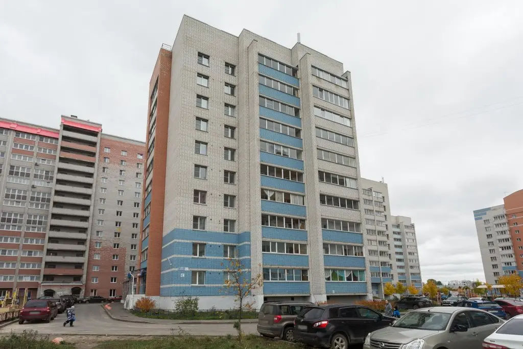 Вологда: Белые ночи на улице Карла Маркса 123Б