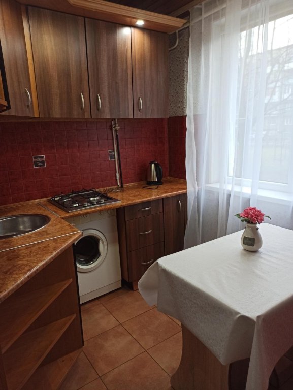 Калининград: Апартаменты на улице Багратиона 9