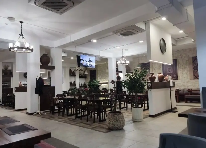 Каспийск: Апартаменты в Каспийске с Видом на Мечеть
