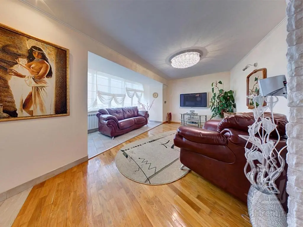 Челябинск: Innhome Apartments Tsvillinga 34