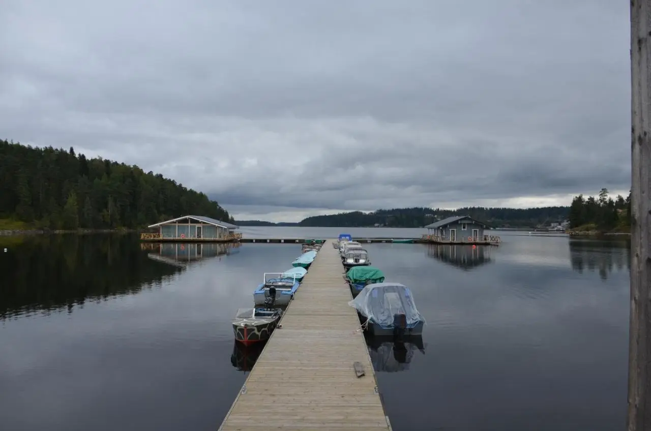 Куркиёки: Houseboat Rauhala 2