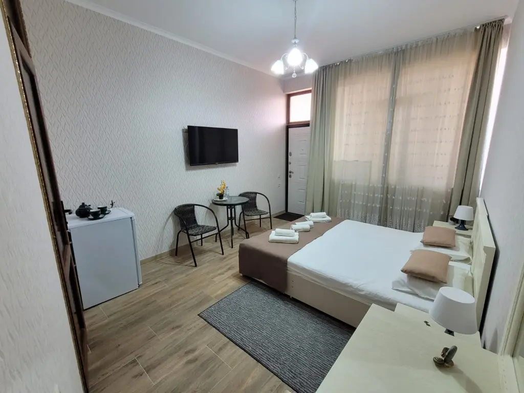 Сочи: Меблированные комнаты Nadezhda Beach