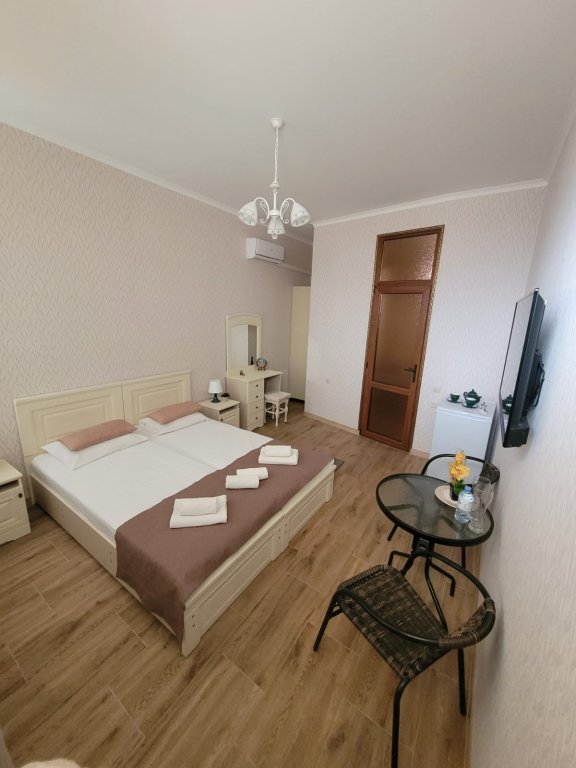 Сочи: Меблированные комнаты Nadezhda Beach