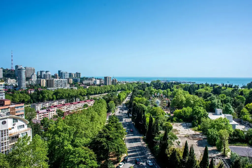 Сочи: Апартаменты Sun City Apartments Рядом с Пляжем Ривьера