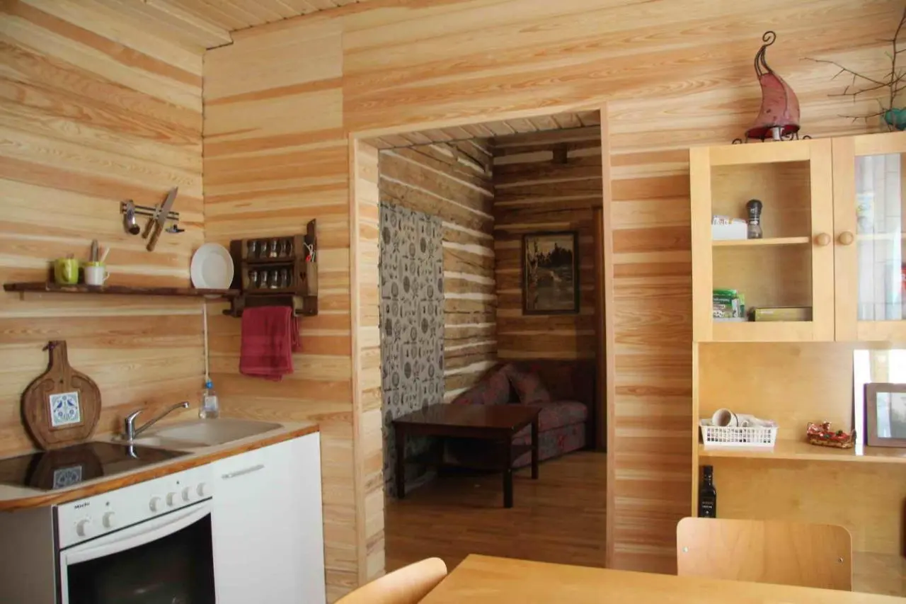 Сортавала: Log cabin in the center
