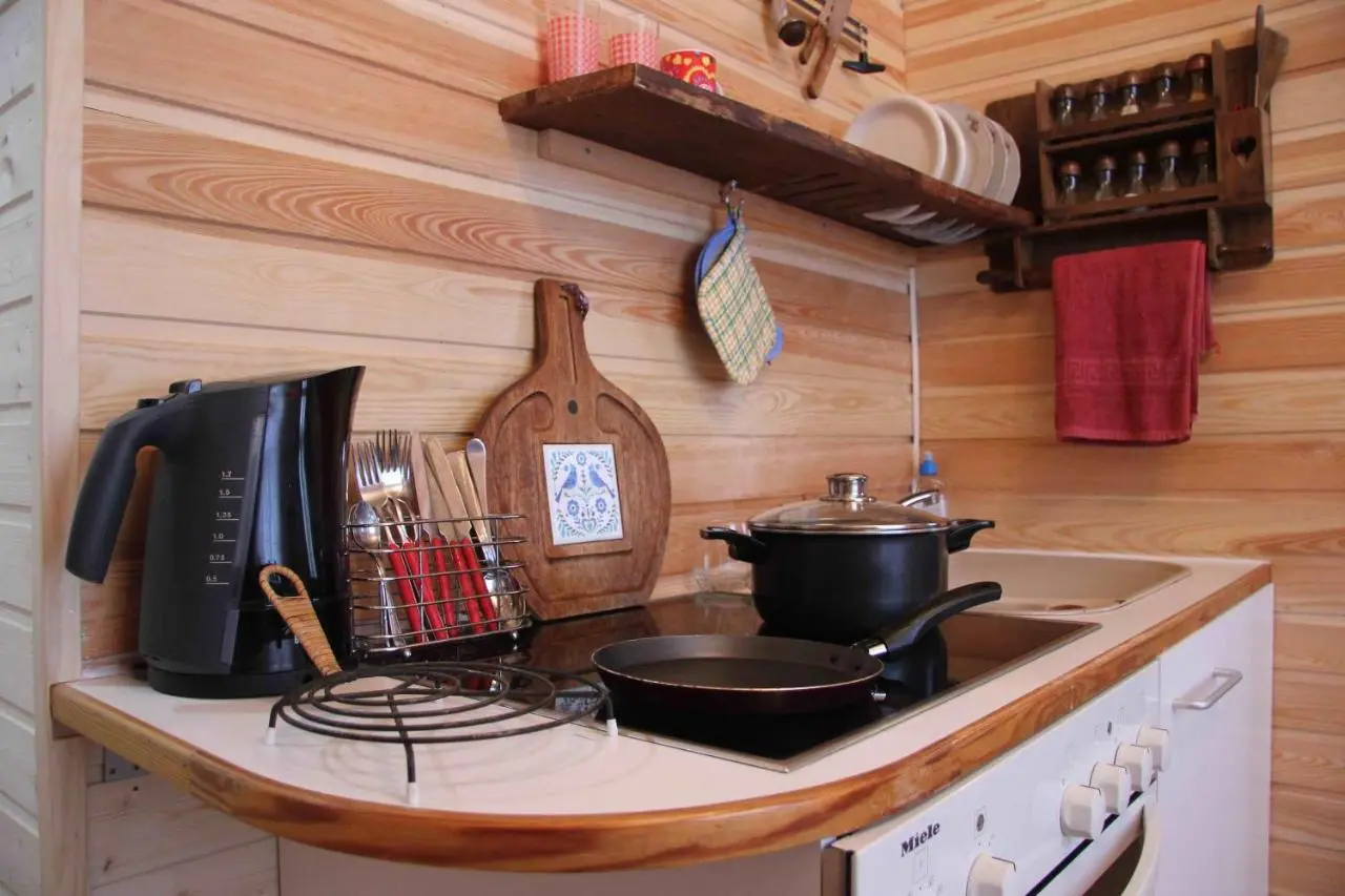 Сортавала: Log cabin in the center
