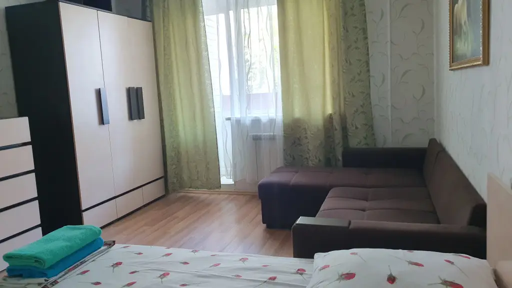 Волгоград: Апартаменты Базарова 2