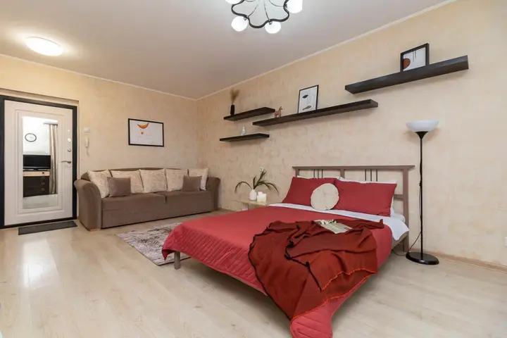 Омск: Квартира Happy House - Студия у Аэропорта