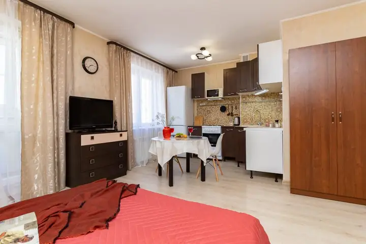 Омск: Квартира Happy House - Студия у Аэропорта