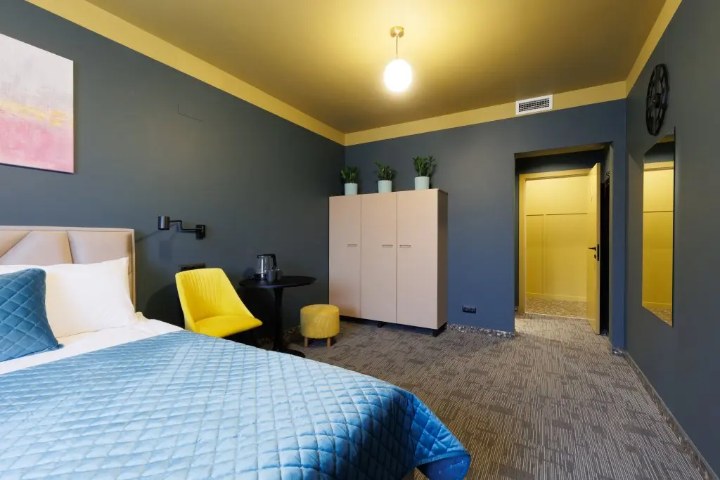 Санкт-Петербург: Меблированные комнаты Simple Hotel B9