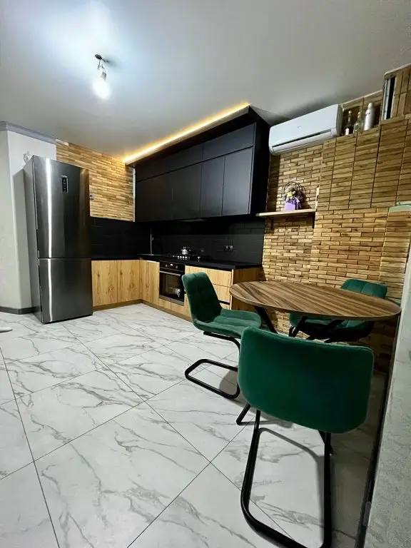 Сочи: Апартаменты WoodStone