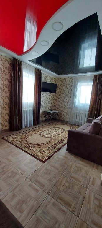 Октябрьский: Частный Дом Rich House