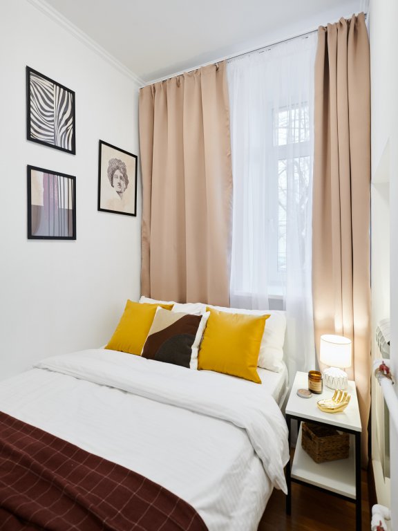 Москва: Квартира GM Apartments Уютная Двушка в Центре