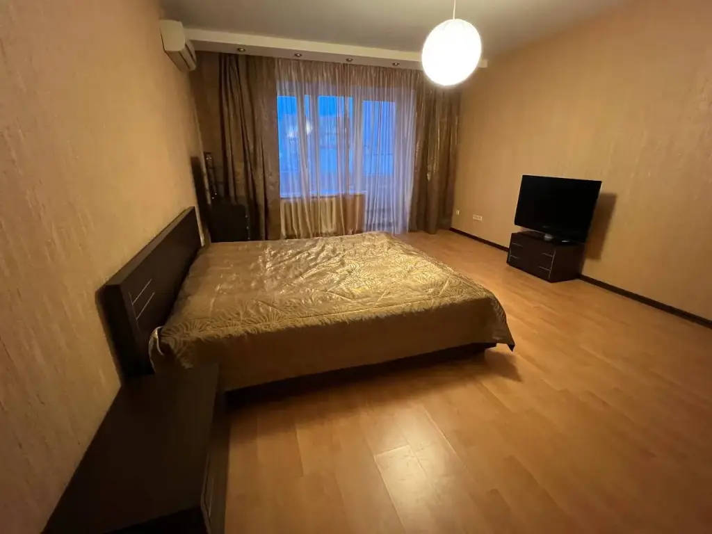 Уфа: Апартаменты в центре на Аксакова