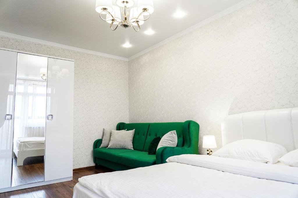 Калининград: Апартаменты Elegant (Элегант) на улице Горького 96/1