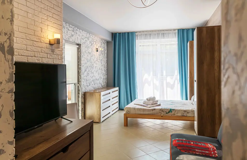 Апартаменты Дизайн студия на Курортном 96/4 от HomeHotelSochi — фото 1