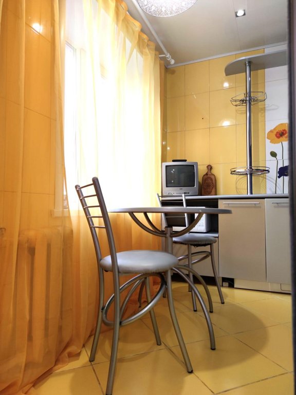 Ярославль: Sweet Home Apartments (Свит Хоум Апартментс) на улице Угличская 21А