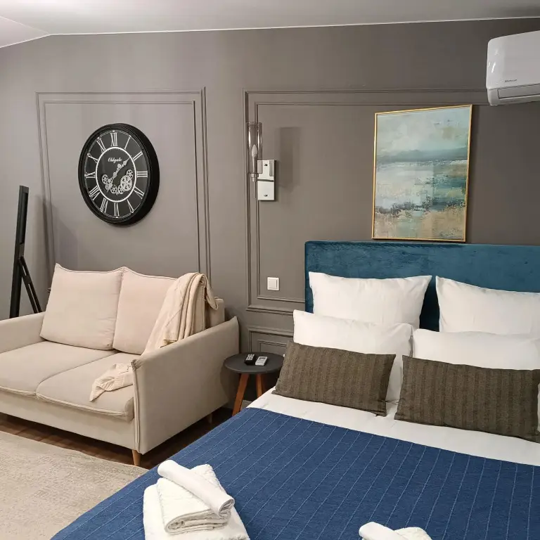 Краснодар: ApartLily (АпартЛили) на улице Баварская