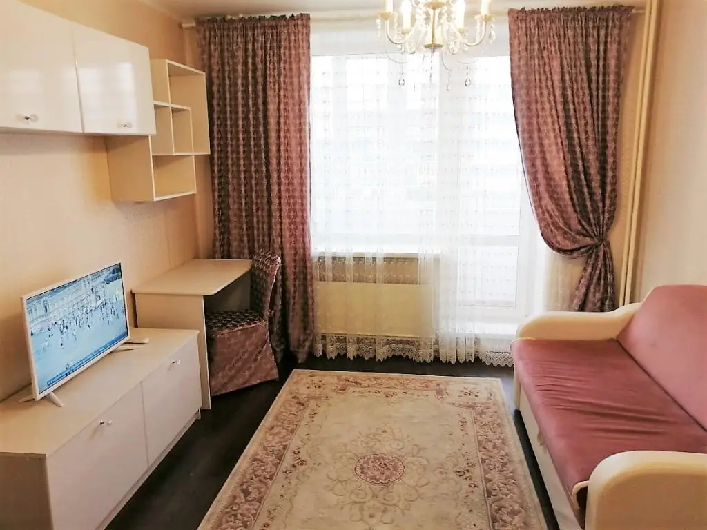 Челябинск: Апартаменты На Кирова 19А
