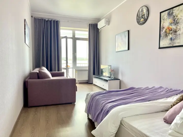 Анапа: Du Soleil On Pionerskiy Prospekt By The Sea Apartments
