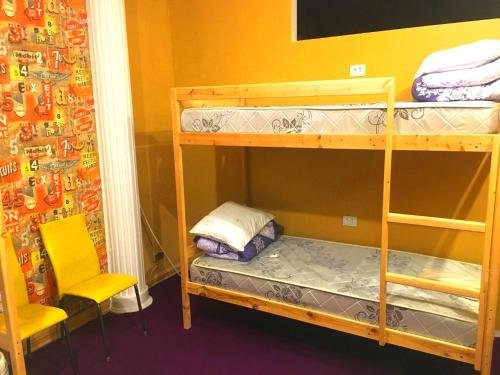 Алматы: Apelsin Hostel Almaty