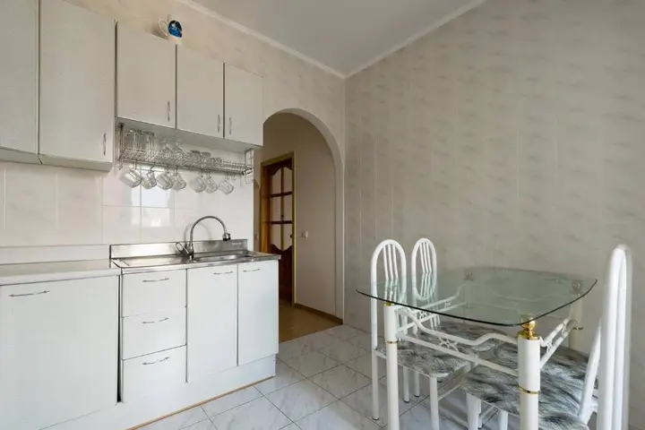 Алматы: Nadezhda Apartments in Samal