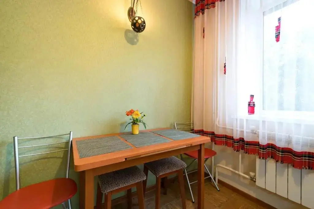 Алматы: Nadezhda Apartment on Gogolya 117