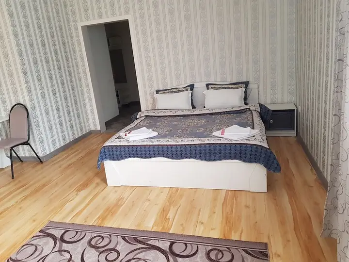 Алматы: Mini Hotel Leila