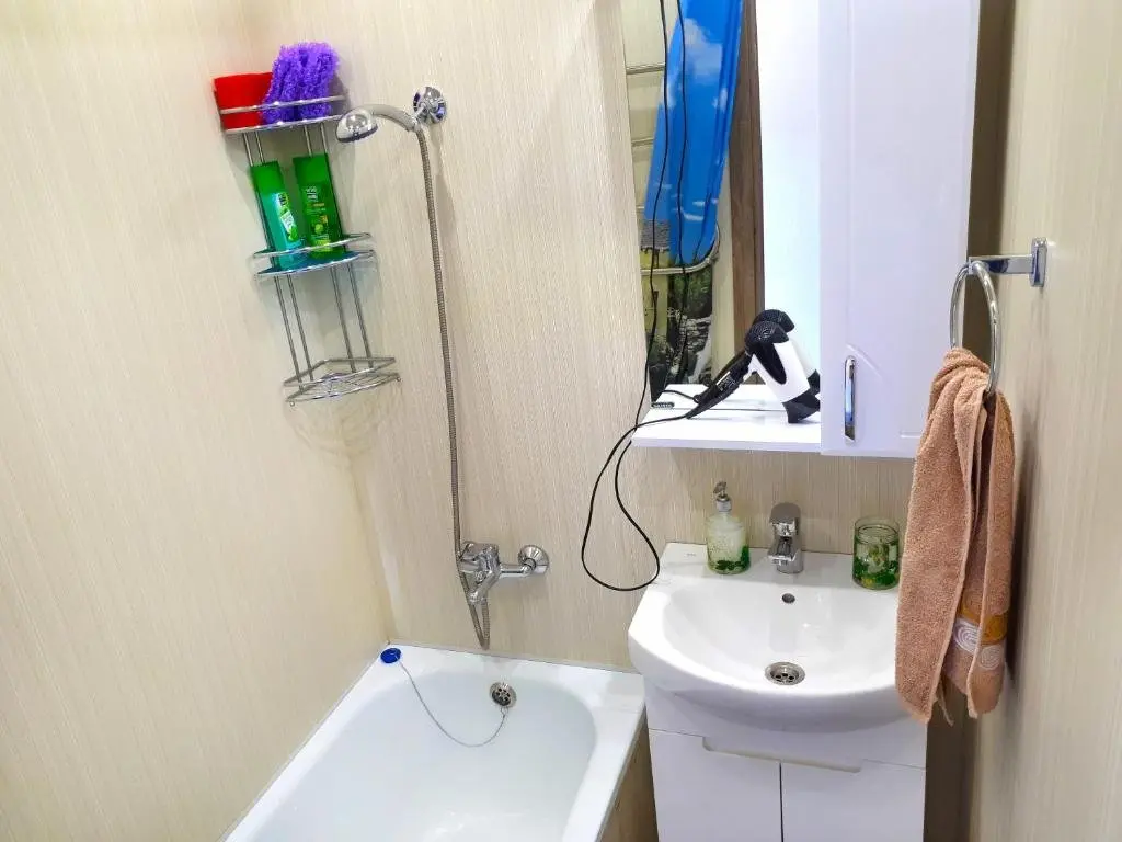 Усть-Каменогорск: Lux Apartment on Mayakovsky 6