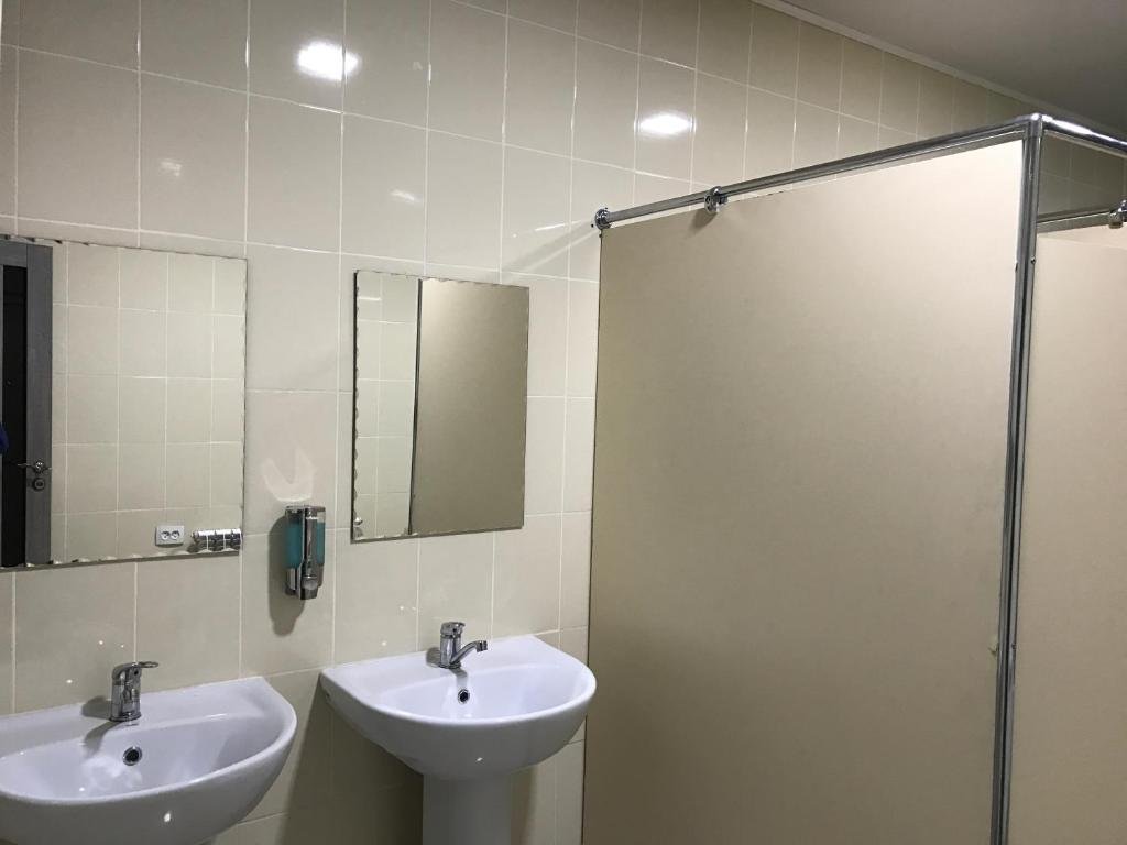 Шымкент: Bereke Hostel