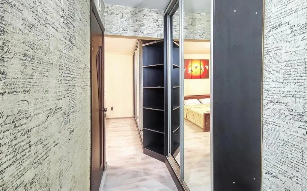 Алматы: Apartamenty 10-j mikrorajon, 5A