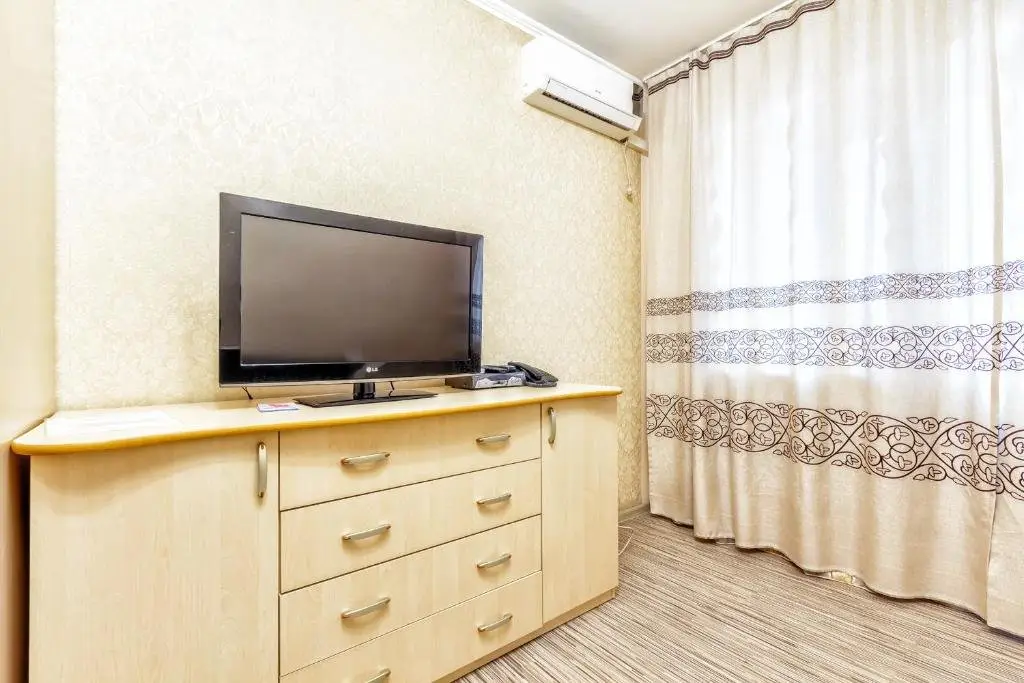 Алматы: 411 Vmestitel'nye apartamenty v tsentre Otlichno podhodjat dlja komandirovannyh i turistov