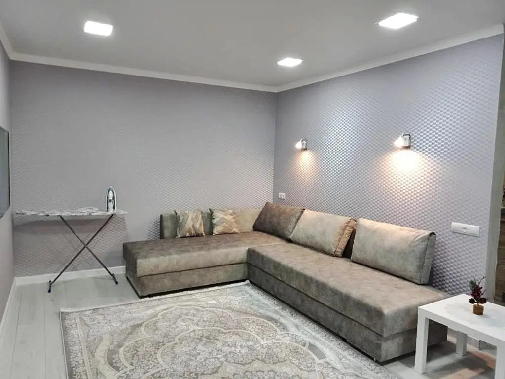 Павлодар: 2h komnatnye apartamenty VIP na Nazarbaeva 44