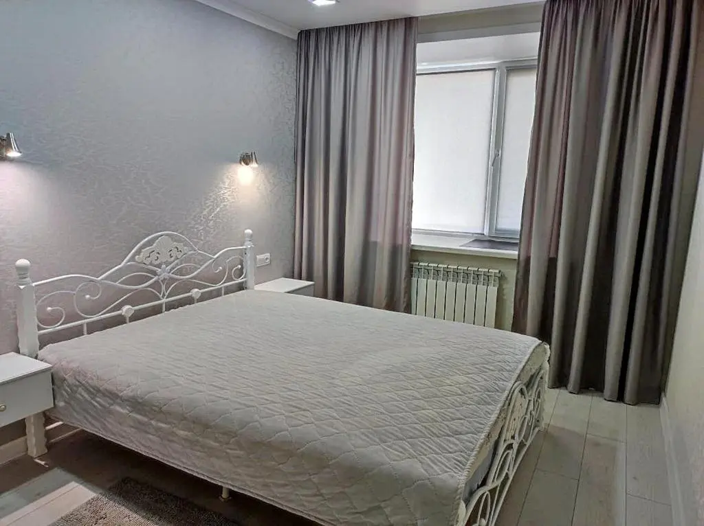 Павлодар: 2h komnatnye apartamenty VIP na Nazarbaeva 44