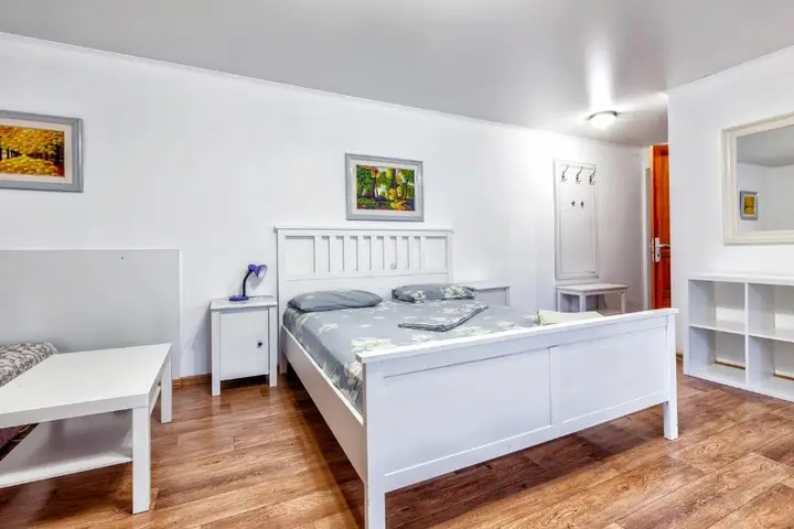 Алматы: 426 Apartamenty v Zolotom kvadrate v tsentre Otlichno podhodjat dlja komandirovannyh i turistov